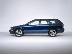Volvo V40 Limited Sport Edition 2003 года
